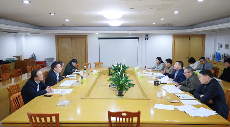 現代農業集團黨委書記、董事長許維調研糧油集團